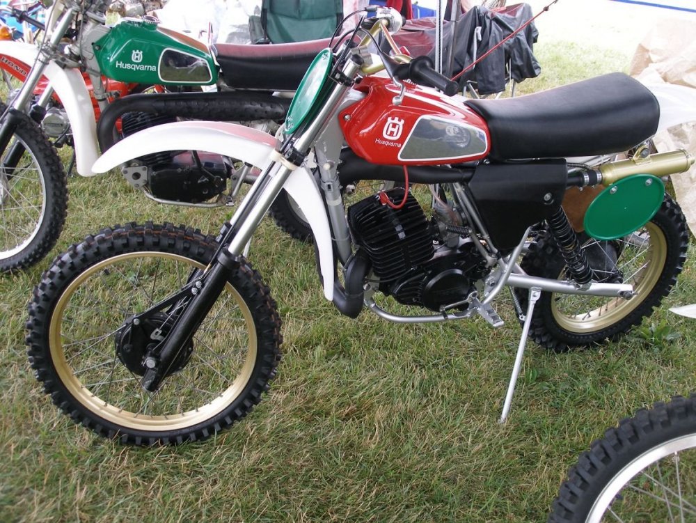 1022460839_1980Husqvarna250CR.thumb.jpg.b2753385fc7414efebe6e588069197fc.jpg