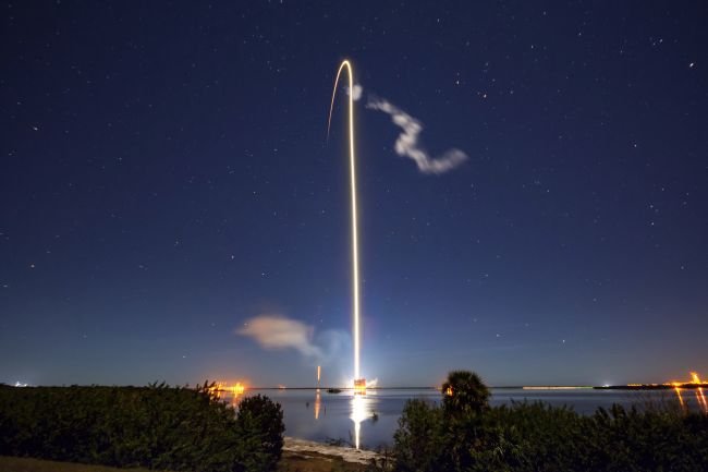 526041805_SpaceX.jpg.79bb3acdfb491b17eacaa2012572f736.jpg