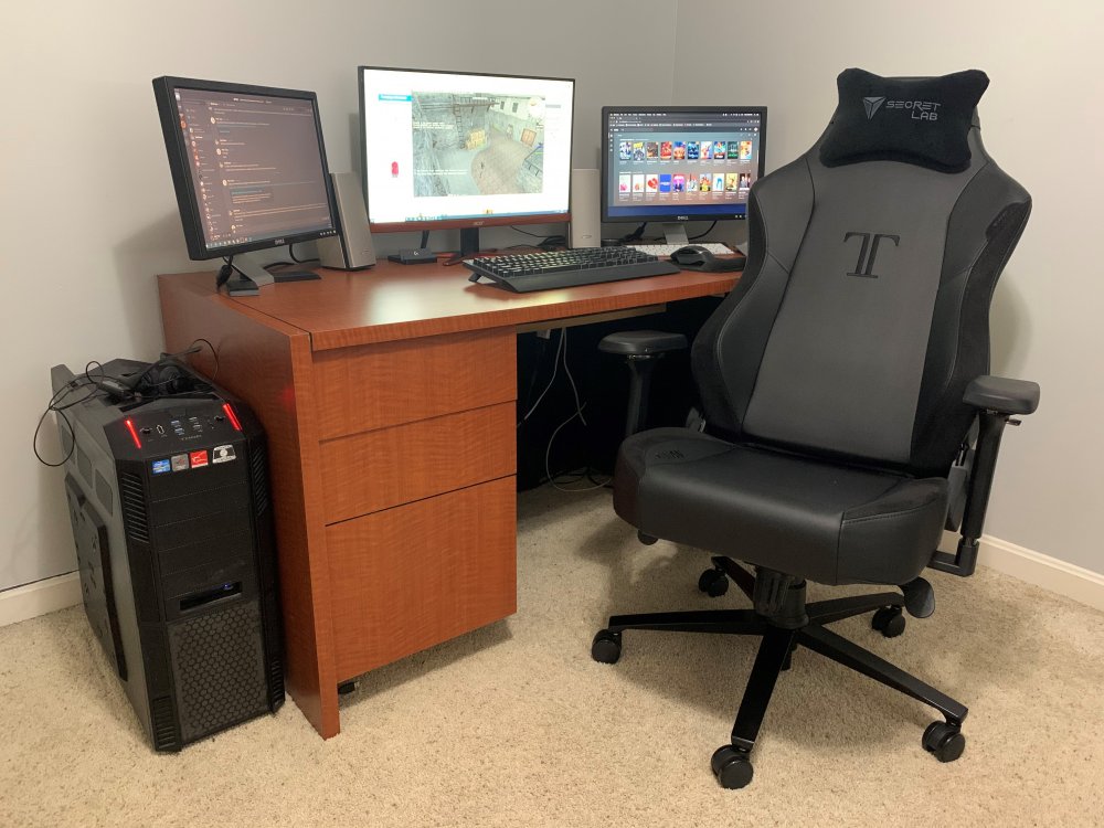 chair.jpg