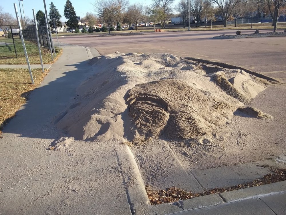 sand1.jpg