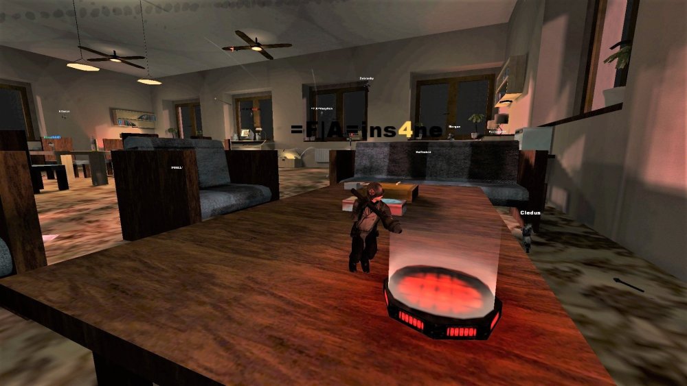 2021-10-03-045937-uje_room_panzer.jpg