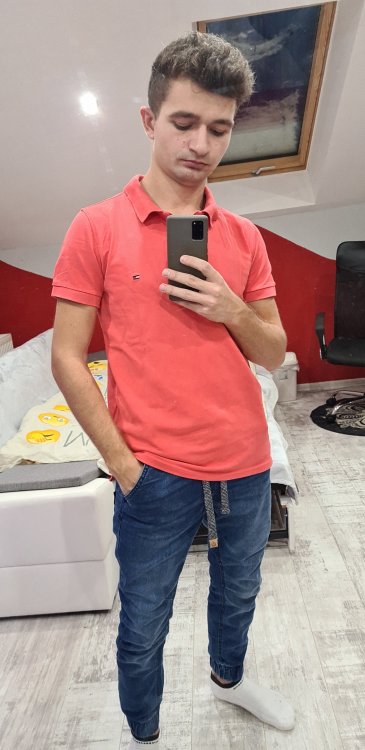 Snapchat-64740310.jpg
