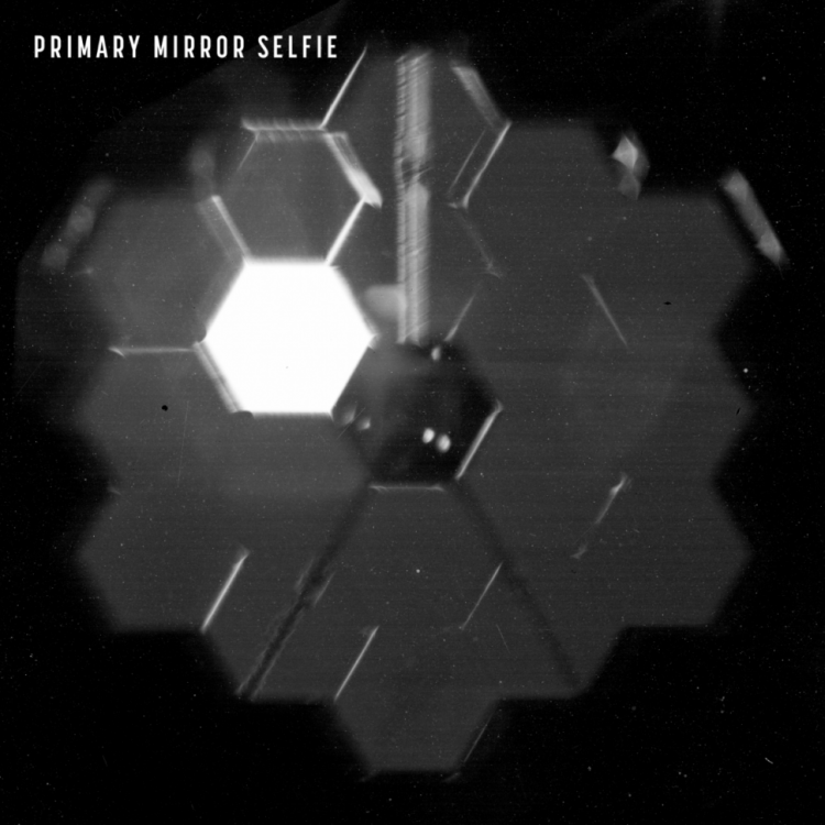 JamesWebbSpaceTelescope1selfie.png