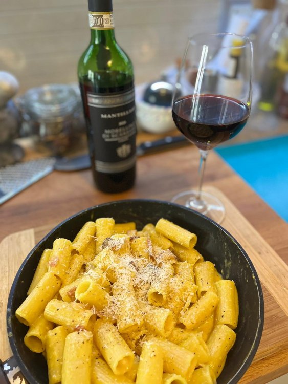 carbonara.thumb.jpeg.4c4a45a94be04c4aa562e46becb3bf22.jpeg