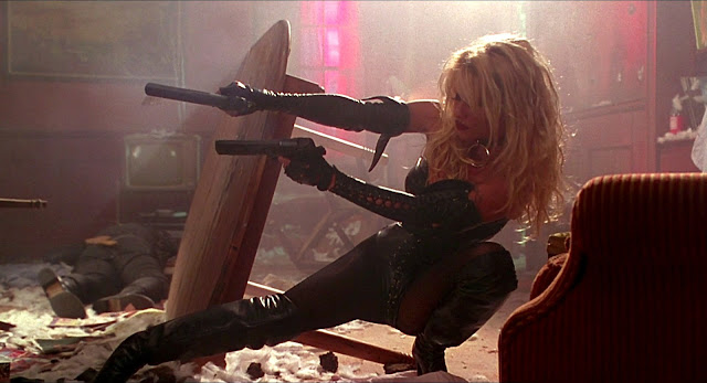barbwire-still03.jpg.838c1bdcc8cc5b26b99747be1566afbd.jpg