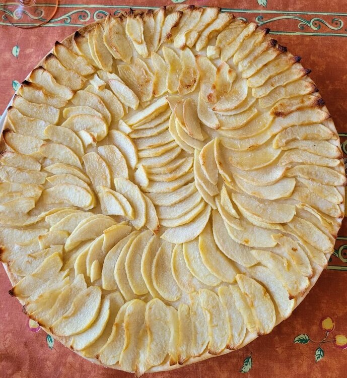 Tarte aux pommes.jpg